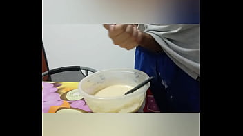 CUM ON FOOD, ingrediente secreto del bud&iacute_n