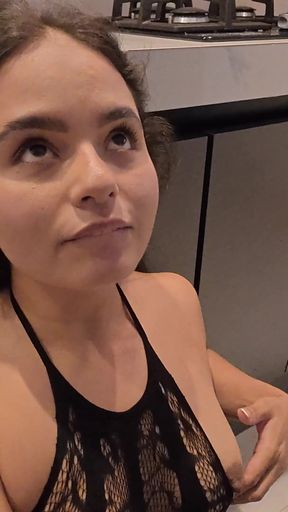 My Sister-in-law Makes Me Breakfast and as a Reward I Fuck Her Hard!