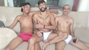 surubao com os dotados que me arrombaram e deram leitinho quente