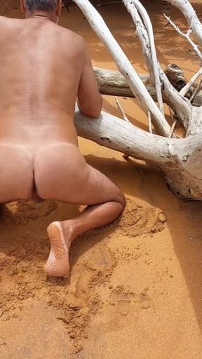 Ladysilva Showing off Her Tanned Butt with a Very Sexy Tan Line on the Beach