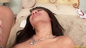 Rhianna Fucking Hardcore cumming direct to her face