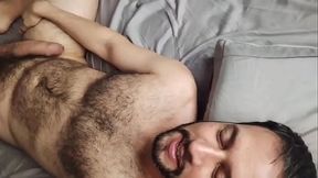 Essa &eacute_ pros ativos e vers&aacute_teis que acham que tenho cara de marido...