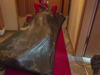 Vacbed with gloves and Russian Gasmask and fantasticrubber Catsuit