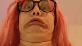 I make very silly and stupid faces so that the smile and the face are visible, then I show my nose.