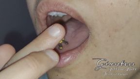 Giantess mouth game