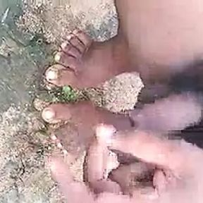 Tamil boy hand job in out door  without dress