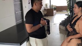 I Seduce My Stepbrother Until I Convince Him to Fuck Me.