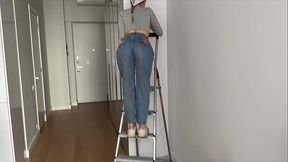 The foreman fucked the painter on a stepladder. Torn jeans!