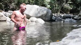 Trans man ftm stroking off giant bud with fuck-fest fucktoy in the sea