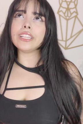 Switching Body with Jennie Gloves Fetish