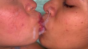 Levei minha meia-irm&atilde_ pro meu namorado comer - Fudeu as duas de quatro e gozou na boca delas