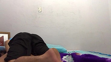 Na cama com ele Flakael sem camisinha