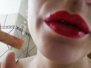 RED LIPS CLOSE UP SMOKIN' CIGARETTE