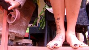 Outside Showing off my Toes & Soles