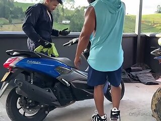 I Will Fuck My Hubby Wearing A Motorcycle Helmet