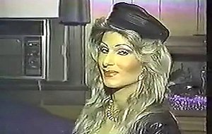 Las rojas female character