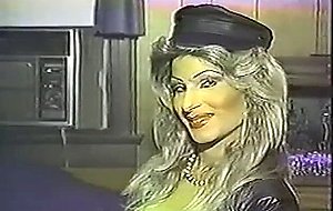 Las rojas female character