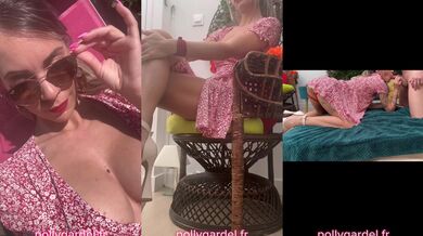 Her anal plug takes the double penetration