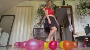 Sneakergirl Honey - Many Balloons Popping