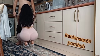 لوله‌کش کیرکلفت گفت شوهرت کی میاد منم گفتم حالا نمیاد جای دستمزد بهش کوس دادم (داستانی مکالمه فارسی)