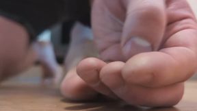 Jack and the beanstalk retold Part 2: Macro feet