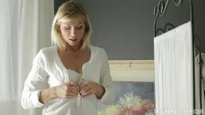 Irresistible Massage Leads to Steamy Sex With Perfection Body Goddess