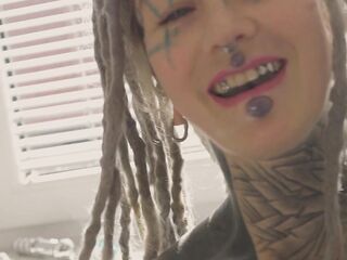 Tattooed woman Anuskatzz solo female romantic anal masturbation german fetish pov