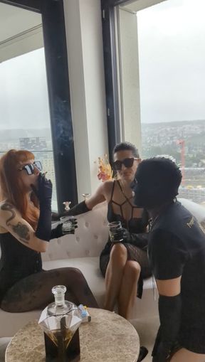 Whiskey and Cigarettes (EN)