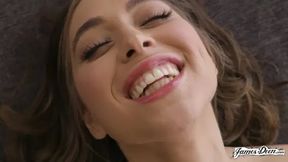 Sexy Brunette's Tight Pussy Tastes Delicious - Pussy Eating to Real Orgasm!