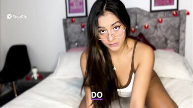 Secret Playtime With A Hot Latina Tease 18 años