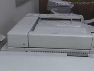 Gier verliert jede Kontrolle in einer hemmungslosen Nacht