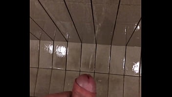 Public toilet pee 1