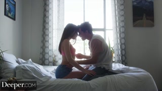 Deeper. Riley Reid Finally Gets Her First Experience