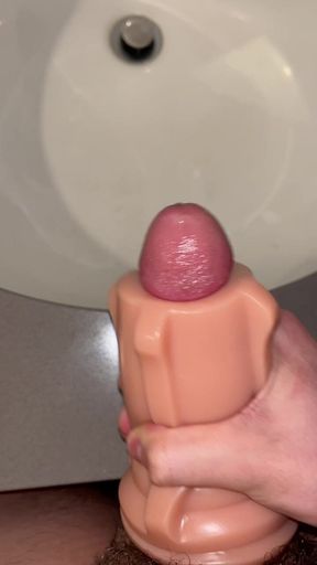 Nice cumshot from fleshlight