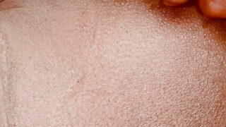 Solopige klip af amatør indisk homoseksuel hore onanerer