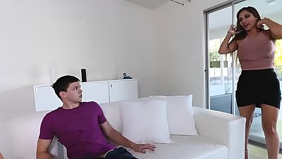 Lucky Reena and girlfriend Jill