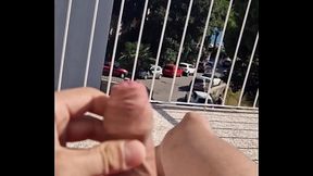 Masturbation sur la terrasse