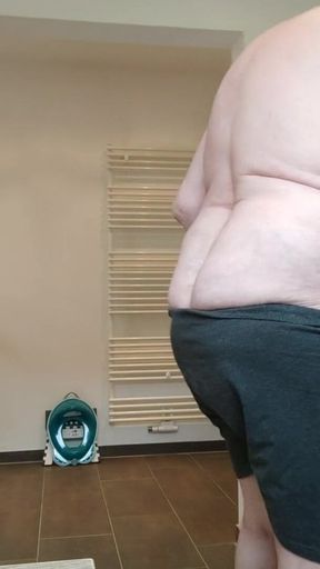 Naked Shave and Play