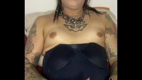 Update #90 (November 4, 2022) In the bed of blue corset and jerking off for you part 2 ?