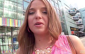 Euro pickups 4 scene 3, Sofi, Neeo