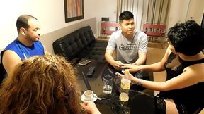 charlando con la psicologa sobre mi trio con mi ex marido y su hijastro