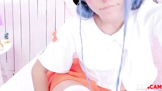Cosplay babe pussy play