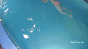 5014-swimming bikini bra & panties in pool