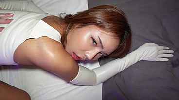 Asian girl in white latex body suit and gloves gives me a sensual handjob before fucking (creampie finish)