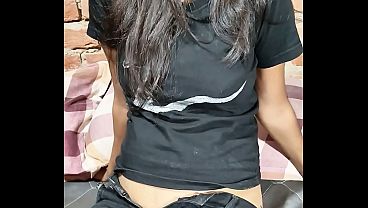 Desi Wife&rsquo_s Shy Moments. Real Homemade Masti