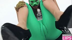 WinonasLips WL-022. Vintage Puffy Pussy Babe, Naughty Kinky Pussy Games!