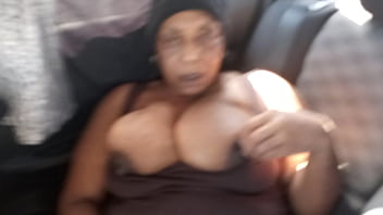 Eating Granny Pussy In The Backseat