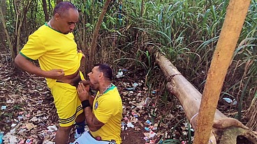 COMEMORANDO A VITÓRIA DO BRASIL NO MATO COM NEGÃO DOTADO
