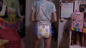 Samara - Diaper Girl Does Makeup