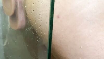 Jerking off in the shower after gym!